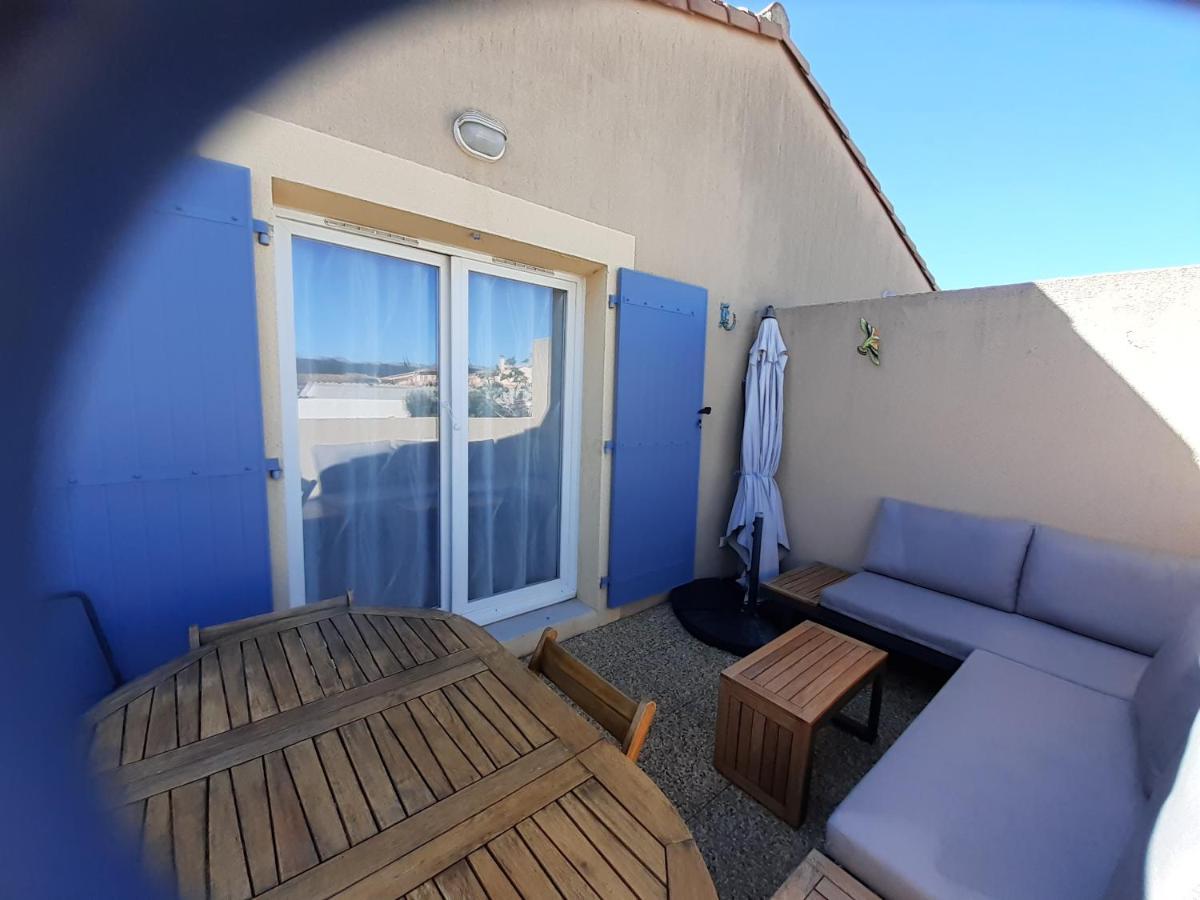 Sous Le Soleil Des Alpilles Lägenhet Mouries Exteriör bild